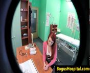  трахнул прямо в кабинете